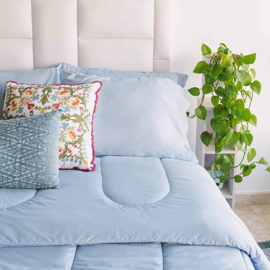 Juego de Sabanas Ama de Casa Unicolor Individual de Microfibra (1 x 1.9 x 0.3 m)