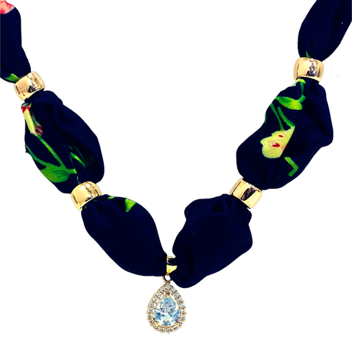 Collar Bandana Cavara con Dijes